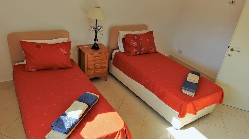 Villa Christina Paphos Luaran gambar