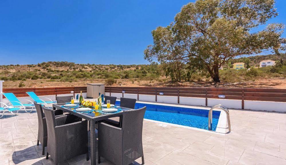 Villa Christina Paphos Luaran gambar